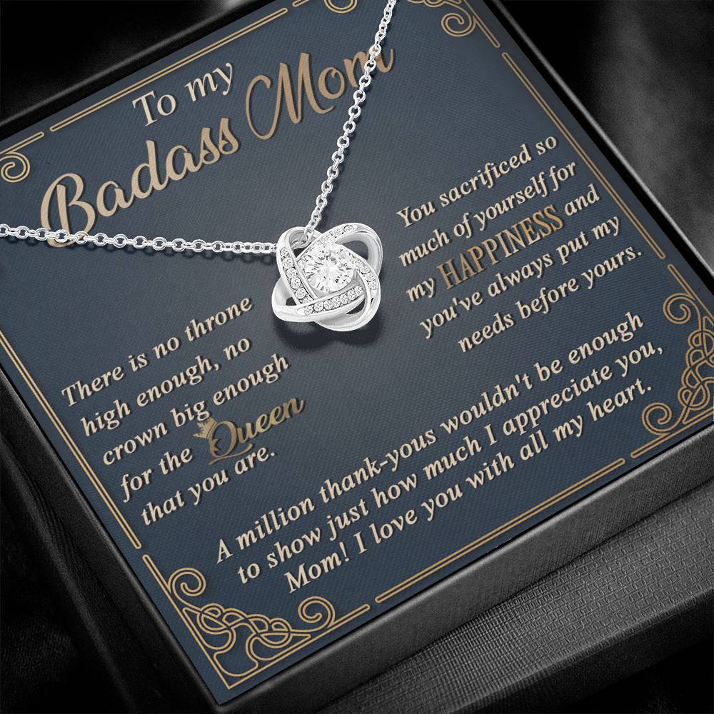 Necklace Gift For Mom - The Queen