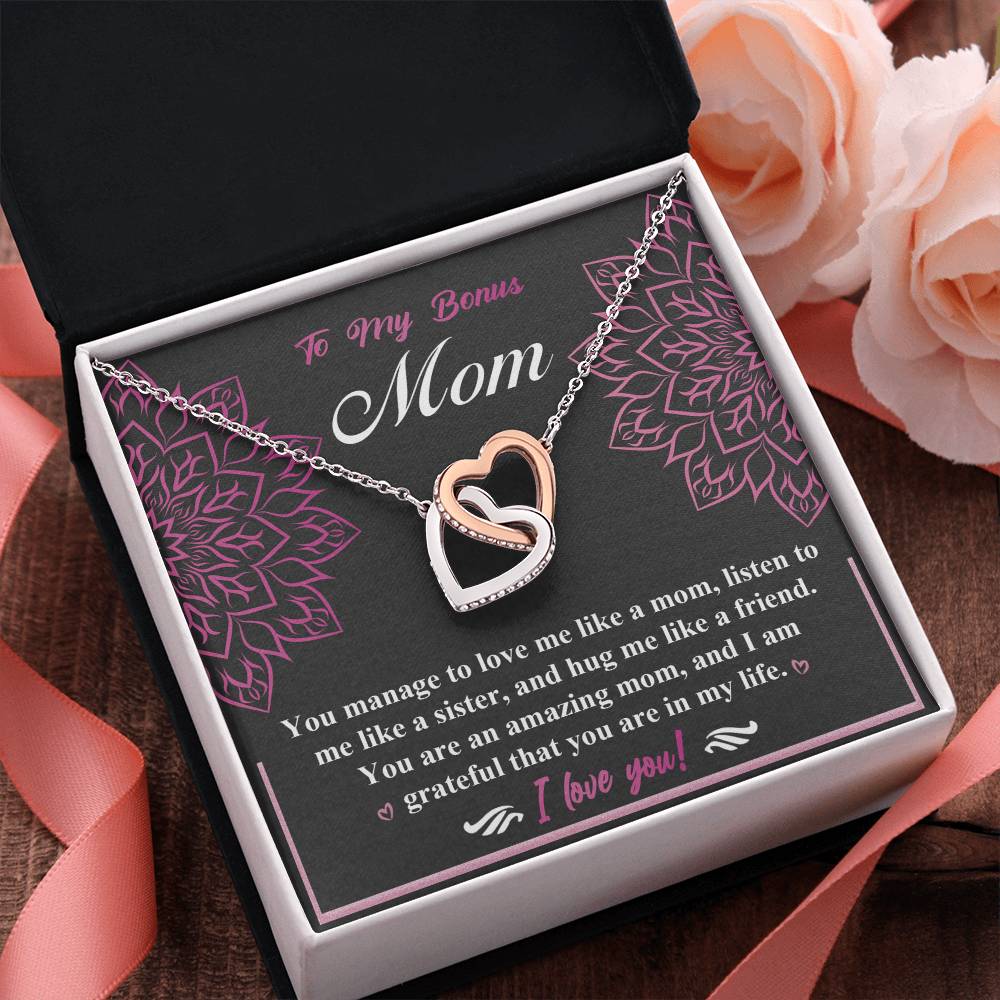 Necklace Gift For Bonus Mom - An Amazing Mom